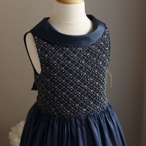 Girl's Silk Dress UNIQUE Smocked Navy Beaded Embroidery Size 8 Special Occasion - Picture 1 of 9